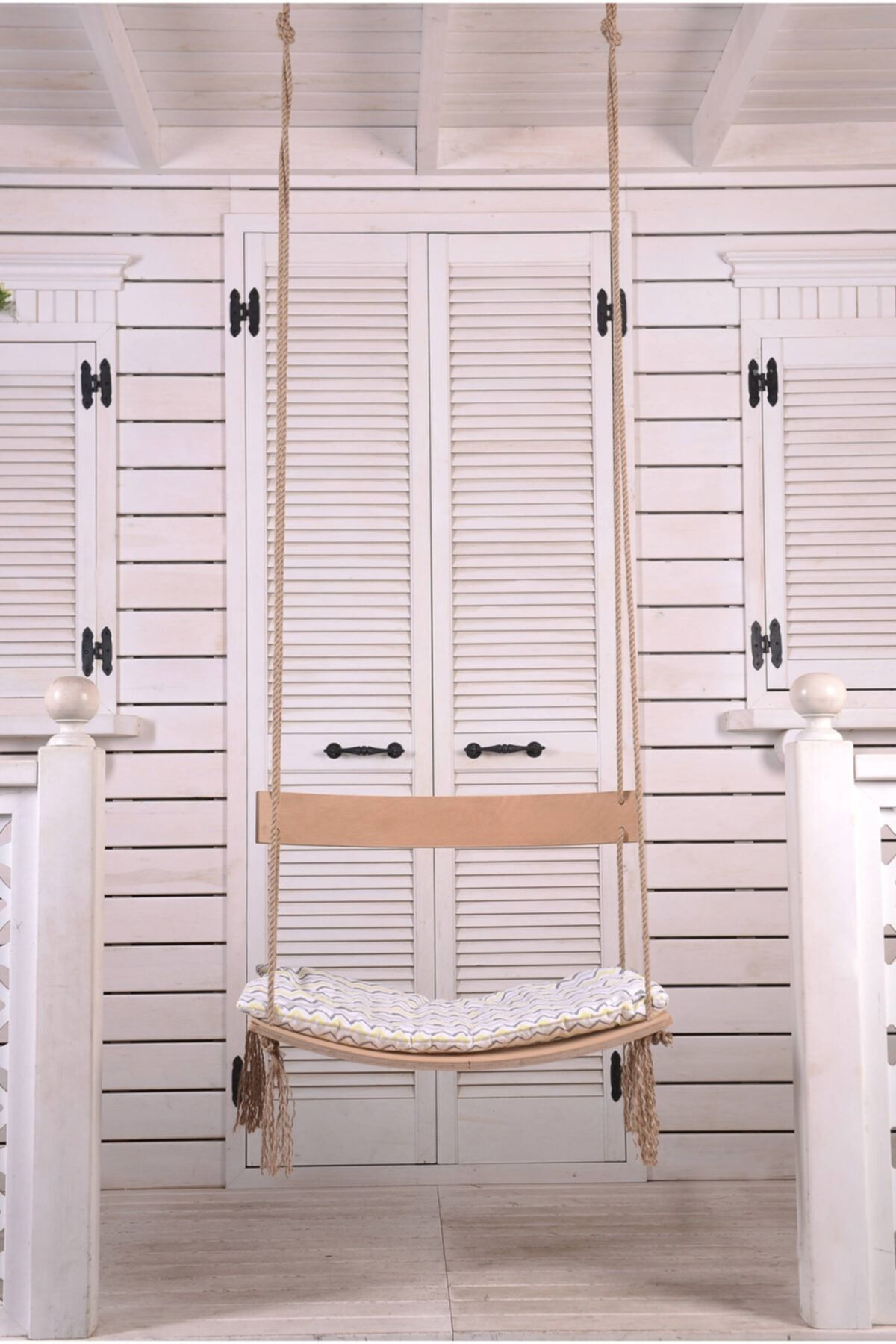 PREMİUM Sırt Dayanaklı Ahşap Bebek Salıncağı & Bahçe, Balkon ve Teras İçin Şık ve Konforlu Tasarım